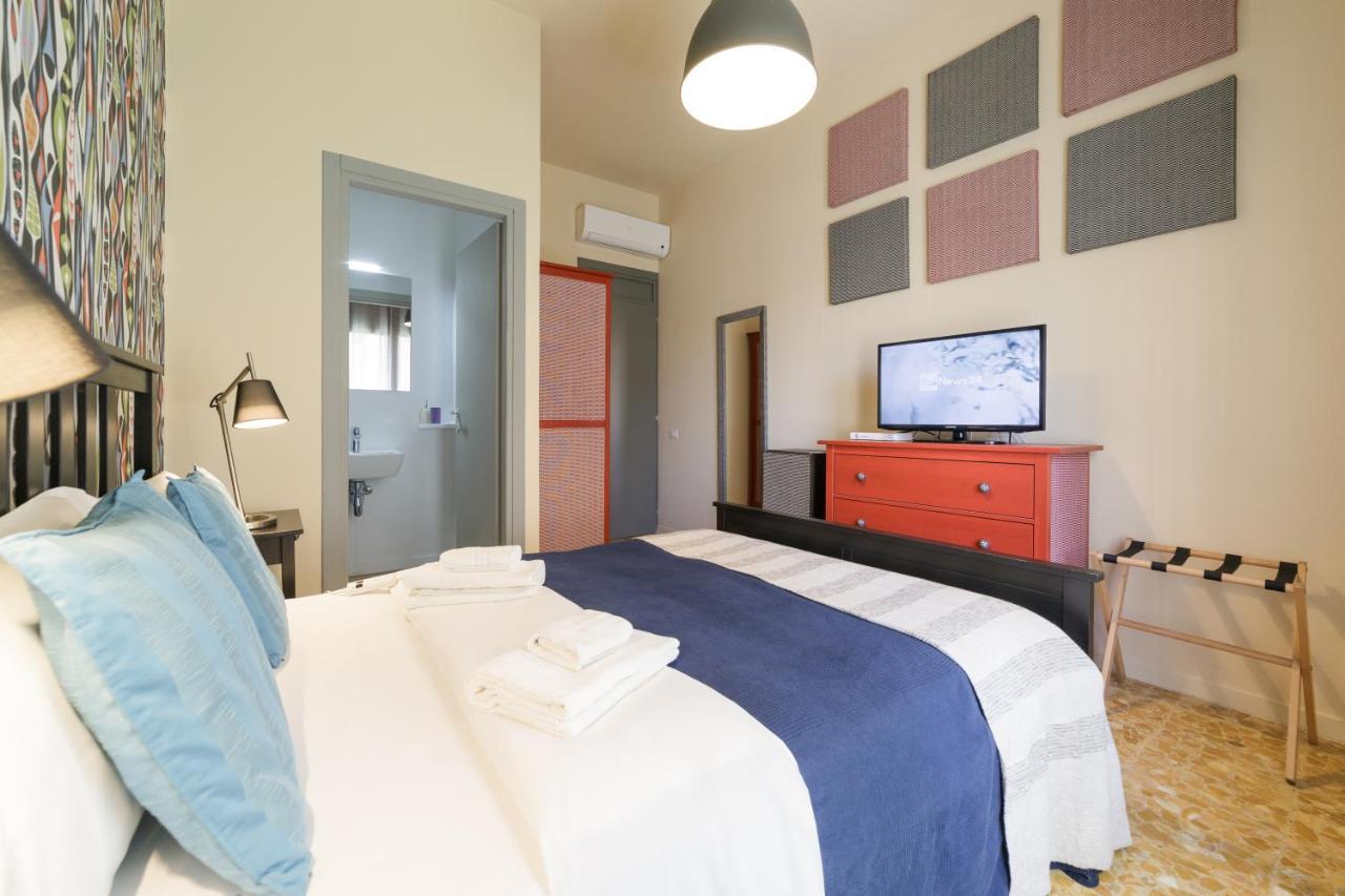 Budget Rooms Sonnino 37 卡利亚里 外观 照片