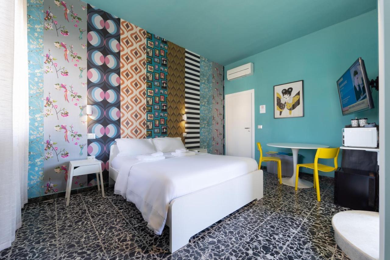 Budget Rooms Sonnino 37 卡利亚里 外观 照片