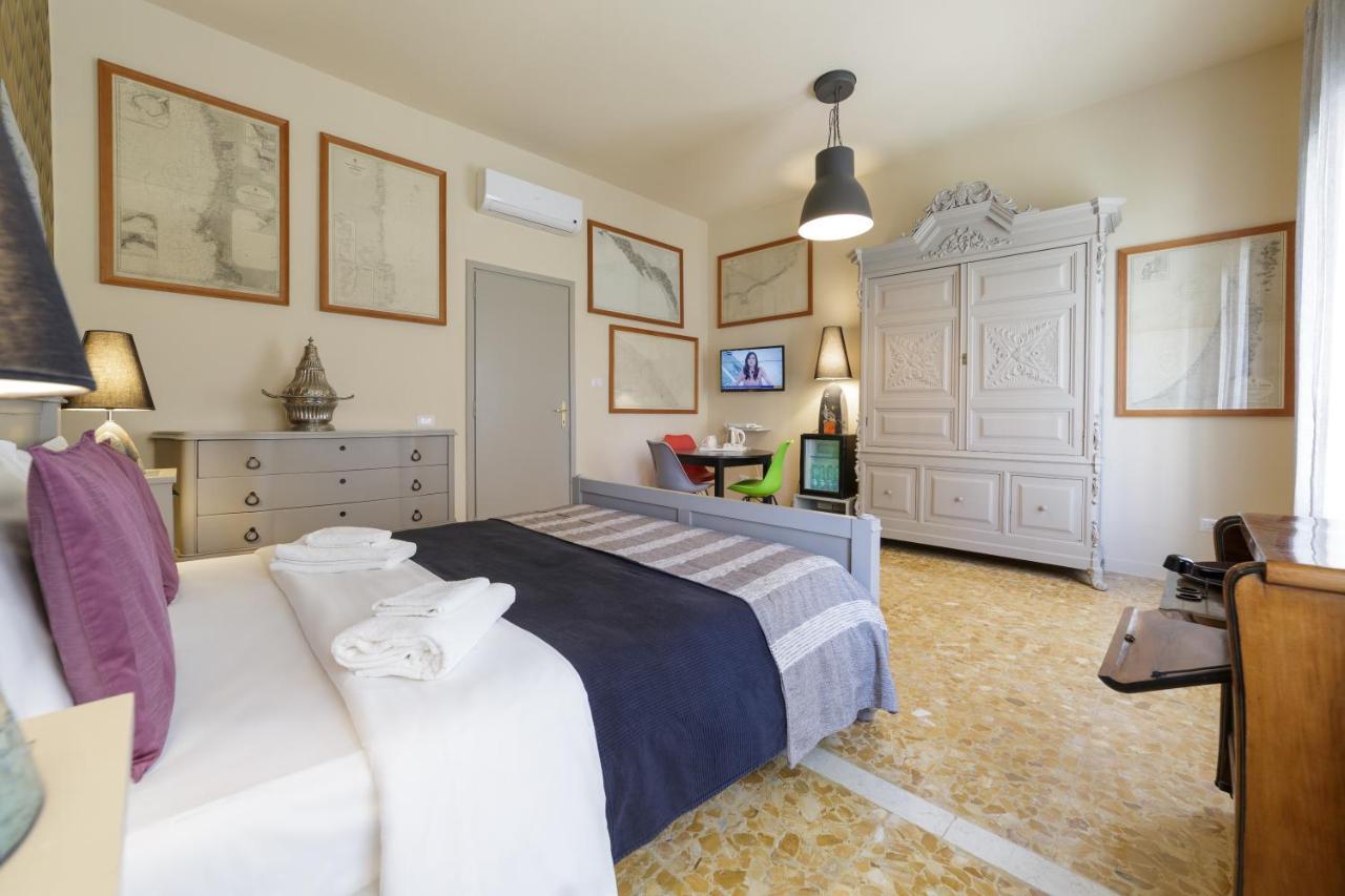 Budget Rooms Sonnino 37 卡利亚里 外观 照片